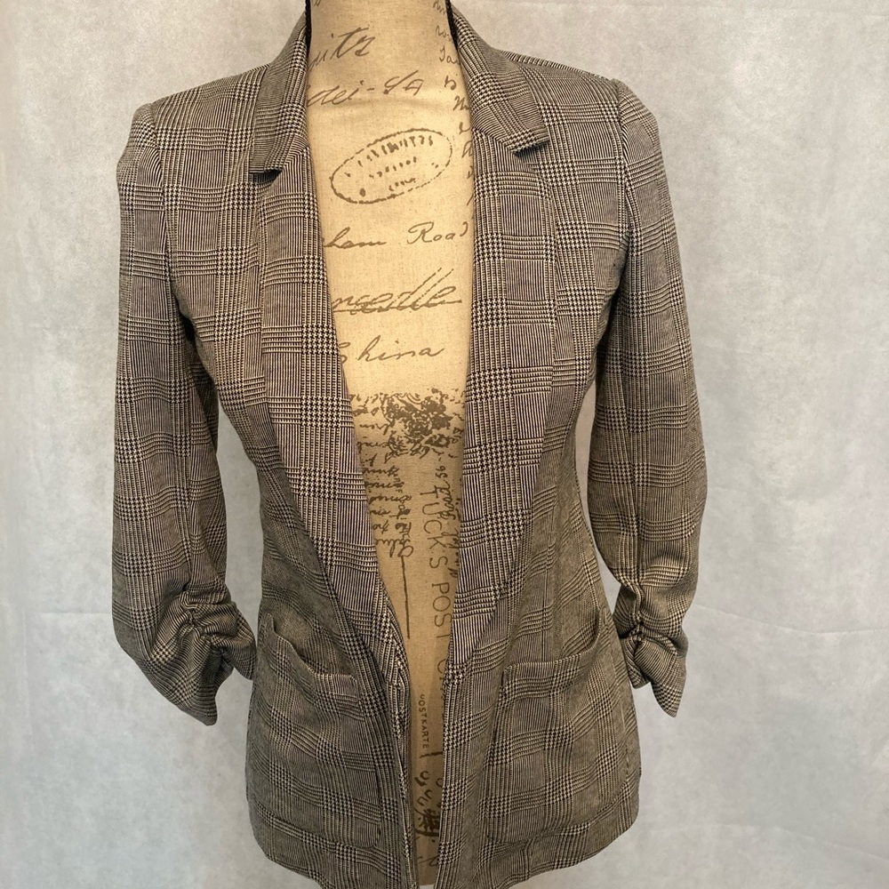 Houndstooth Blazer